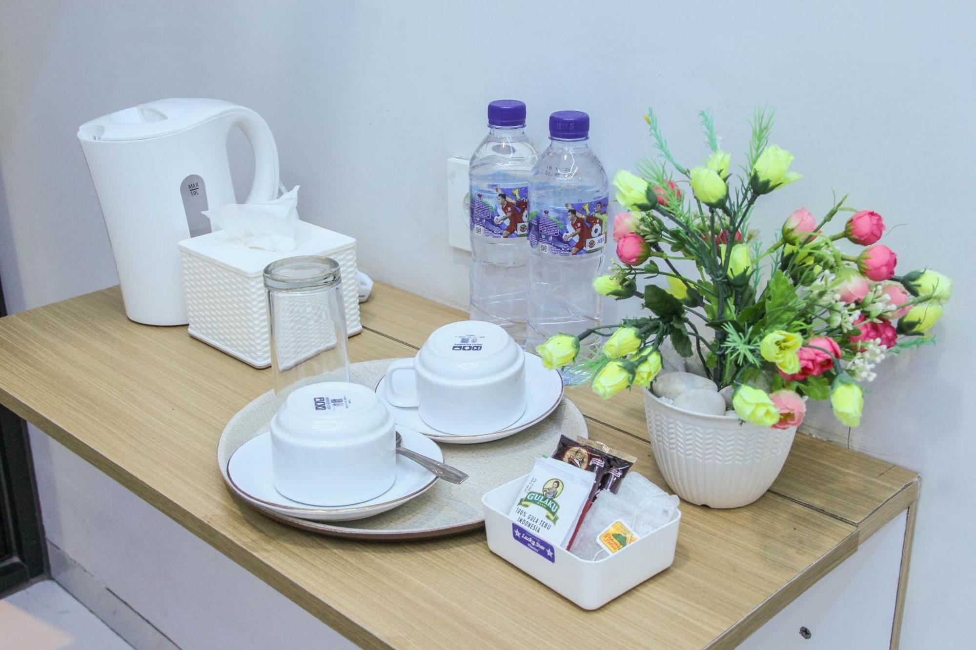 Laswi Syariah Guest House Bandung Exterior foto